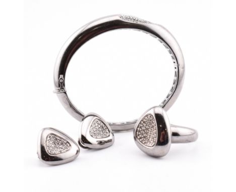 A Roberto Coin Capri plus 925 silver and diamond set bangle, ring and earring suite. The jewellery to include a diamond set b
