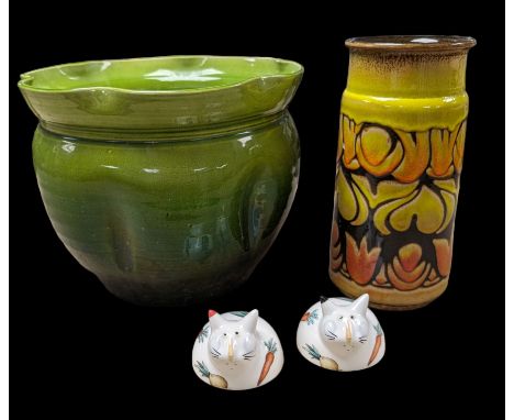 Pair of Villeroy & Boch cat salt and pepper pots, a Poole Aegean vase and a green Bretby jardiniere, jardiniere H21.5cm