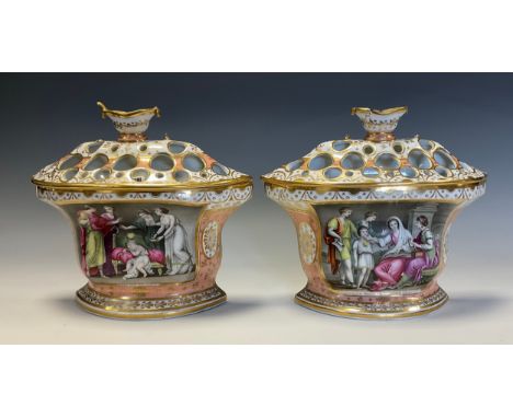 A pair of Chamberlains Worcester bough pots, painted in polychrome with Cornelia Mother of the Gracchi and Servius Tullius, g