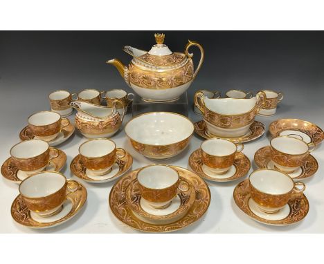 A Worcester Barr, Flight &amp; Barr tea and coffee service, comprising teapot and stand, milk jug, sucrier, slop bowl, saucer