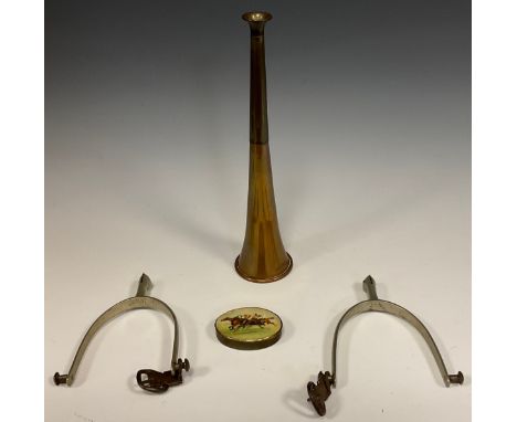 Equestrian Interest - an oval Horse racing snuff box, at the Gallop;  huntsman's horn, pair of spurs (4) 