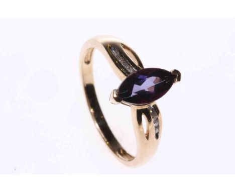 9 carat gold, amethyst and diamond ring, size O