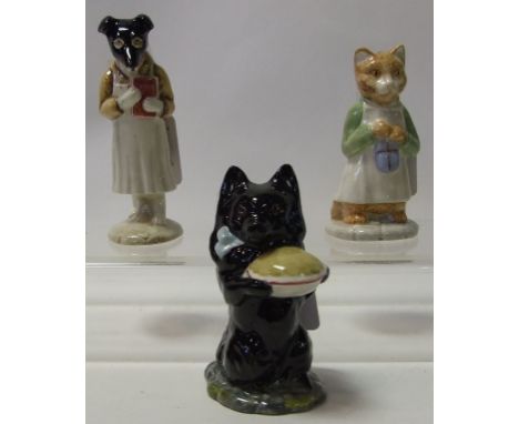 Three Beatrix Potter figures, Duchess (with pie), Pickles, and Ginger, all BP-3b (3)