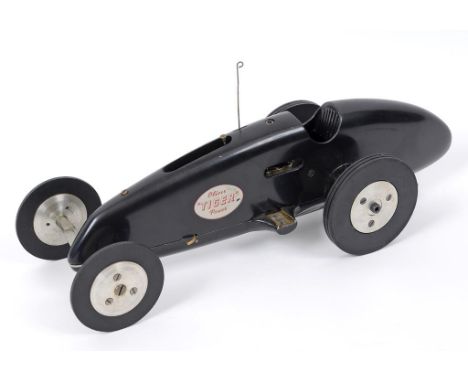 A John S Oliver Shadow streamliner tether or spindizzie racing car, with Tiger 2.5cc MkI Oliver special engine  See illustrat