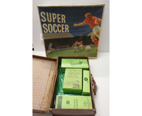 Four boxed HW Subbuteo accessories to include C122 Goals, Manchester City team, Match Score Reporter and C117 Flags plus a cl