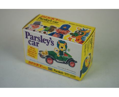 Boxed Dinky 477 Parsley's Car Morris Oxford Bull Nosed diecast model in green, complete with inner display stand, diecast and