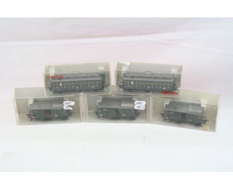 Five cased Fleischmann HO gauge items of rolling stock to include 3 x 5301, 5092 &amp; 5094 