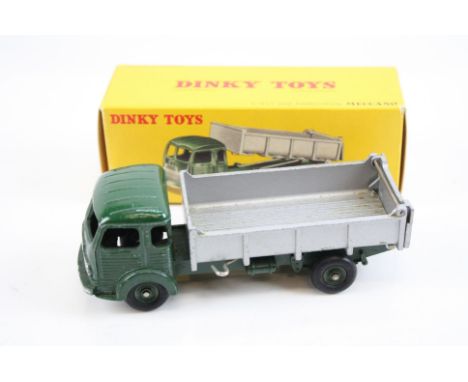Boxed French Dinky 33B Benne Basculante Simca Cargo with green cab and chassis and grey tipper trailer, green hubs, some wear