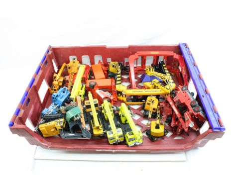 22 Diecast construction models to include Triang Spot On Jones Crane KL10-10 Sparrows, 1960s Dinky, Corgi etc, some play wear