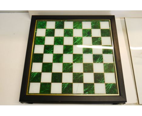 Franklin Mint Emperors of the Orient porcelain chess set, complete with certificate of authenticity, case and chessboard lid 