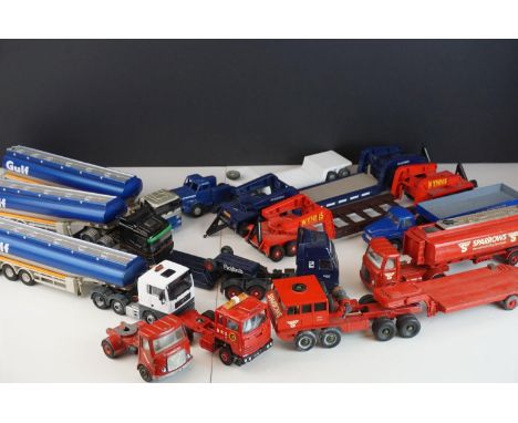 17 Diecast construction models and accessorises to include Corgi Heavy Haulage, 1960s Dinky, and Joal (two boxes) 