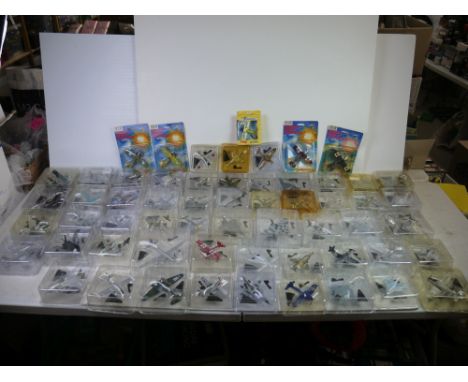 Collection of 59 boxed/bubbled diecast model planes to include 54 Del Prado Aircraft of the Aces (mostly unopened and sealed)