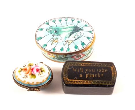 A Victorian papier mache snuff box, Limoges egg plus an enamel frog decorated box