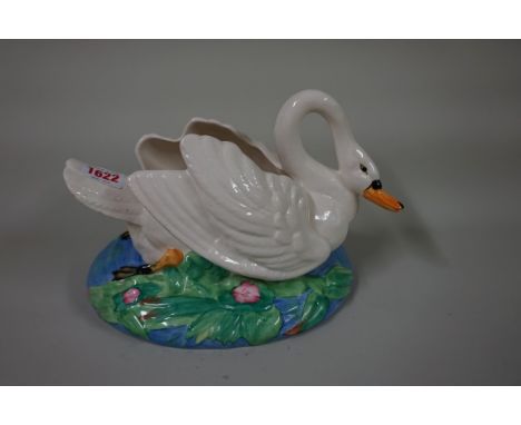A Clarice Cliff swan centrepiece,&nbsp;26cm long.&nbsp; 
