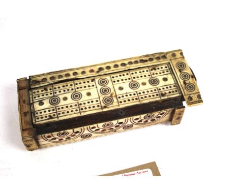 A Prisoner of War type bone cribbage board and domino box AF