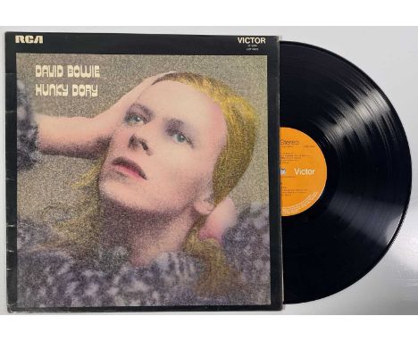 DAVID BOWIE - HUNKY DORY LP (FRONT LAMINATED UK COPY - RCA VICTOR SF 8244). Early UK pressing front laminated copy of Hunky D