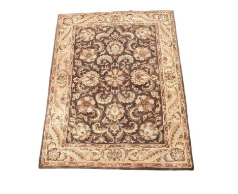 A large vintage rug. 240x328cm (5) 