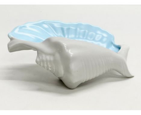 A Poole Pottery Twintone conch shell. 20x14x8cm. 