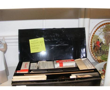 A vintage medical kit in Romac tin 