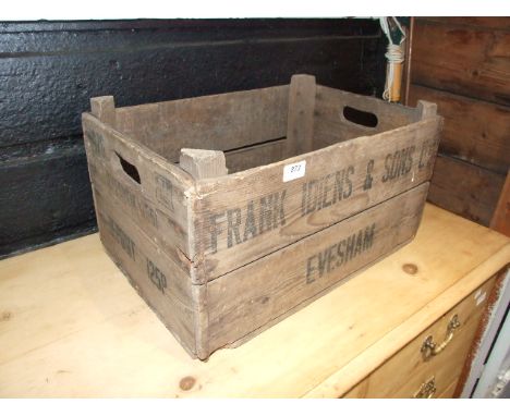 VINTAGE WOODEN APPLE CRATE FRANK IDIENS &amp; SON