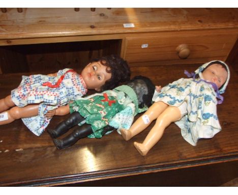 3 VINTAGE DOLLS