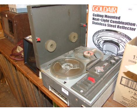 VINTAGE MAGNETOPHON 201 REEL TO REEL ( SOLD AS COLLECTORS / DISPLAY ITEM )