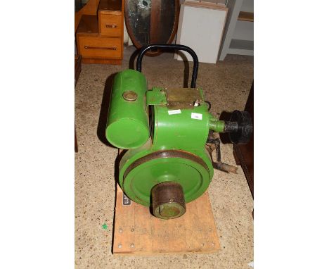 VINTAGE PETTER COOLED PETROL ENGINE