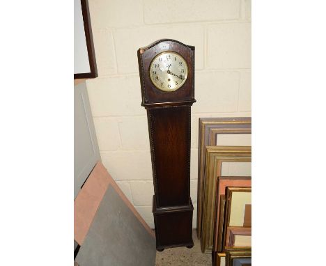 EARLY 20TH CENTURY OAK CASED GRANDMOTHER CLOCK