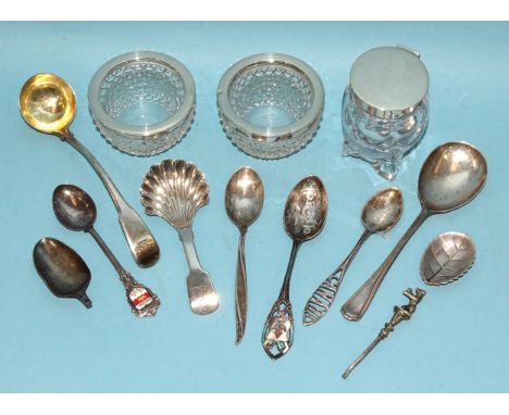 An early-Victorian caddy spoon with scalloped bowl, Birmingham 1846, maker Yapp &amp; Woodward, a small George III ladle, Lon