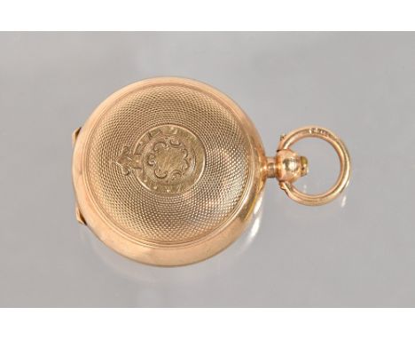 A 9ct gold sovereign case, the exterior with engine turned decoration and with a shield and garter cartouche, Birmingham 1911