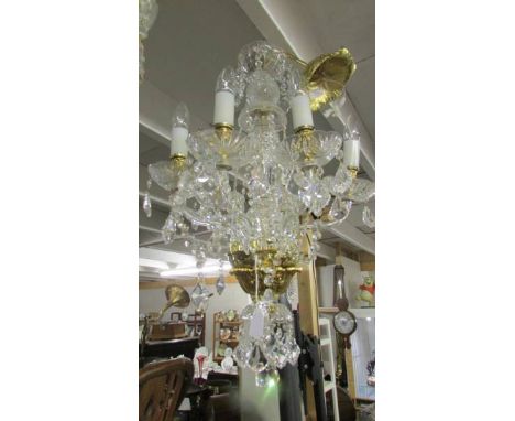 A superb quality 6 lamp crystal chandelier.