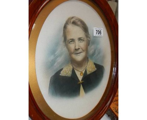 A Victorian oval portrait picture in frame.