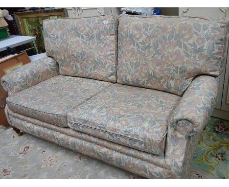 A good 2 seater sofa.