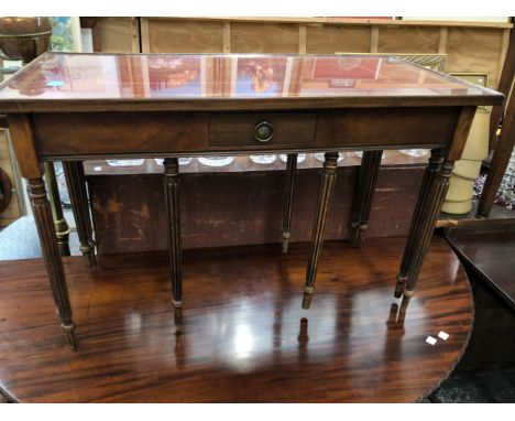 A GEORGE III MAHOGANY GAMES TABLE OPENING ON A SINGLE GATE.   W 71 x D 40 x H 58cms TOGETHER WITH A 20th C. MAHOGANY COFFEE T