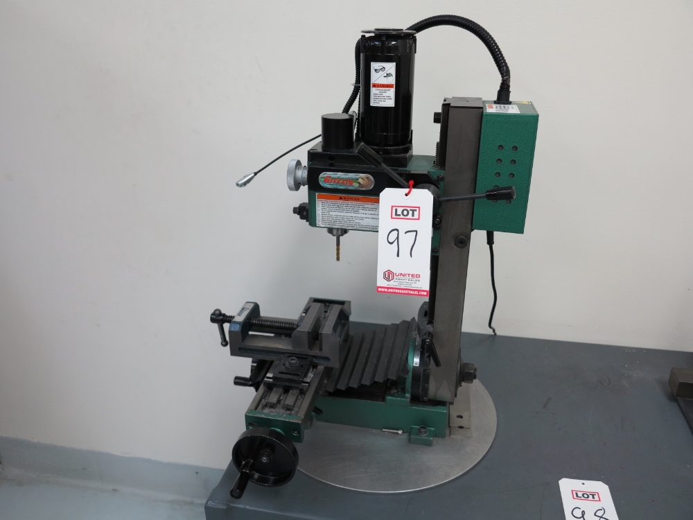 GRIZZLY G8689 MINI MILLING MACHINE