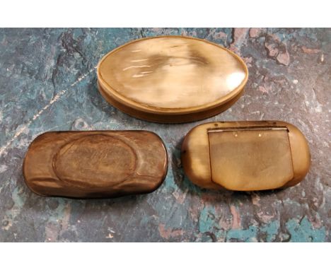 A 19th century horn oval snuff box, 6.5cm wide, c.1880;&nbsp; others (3) 