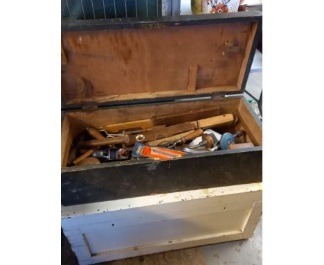 Vintage pine tool box containing an assortment of carpenter's tools, various.  Together with a further painted pine tool ches