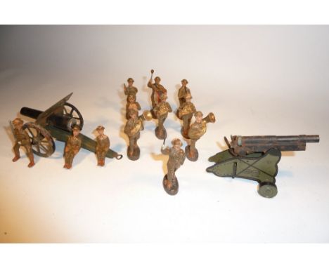 Marklin, two small tinplate guns and Elastolin Band of the British Army 50mm scale, steel helmets, nine musicians with two se