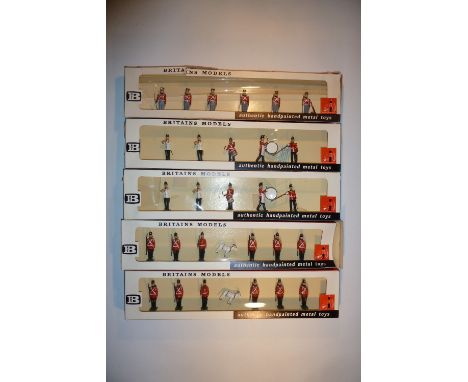  * Britains Fort Henry Guard in original Window Boxes, sets 9154, Band (two), 9158, Guards with officer and mascot (two) and 