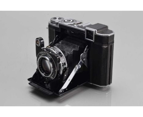 A Zeiss Ikon Super Ikonta 532/16 Folding Rangefinder Camera, shutter working, rangefinder working body G-VG, bellows G, with 