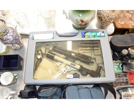 An Edu science telescope and microscope set