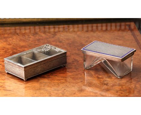 A Continental silver and glass stamp box,marked 800, the lid with a blue enamel border, to engine-turned decoration, 6.2cm wi