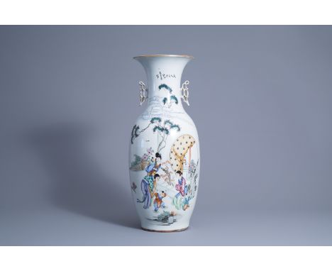Title: A Chinese famille rose vase with ladies and playing boys, 19th/20th C.Description: H 57,4 cm