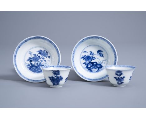 Title: A pair of Chinese blue and white cups and saucers with floral design, KangxiDescription: Dia.: 7,9 cm (the saucers)Ê H