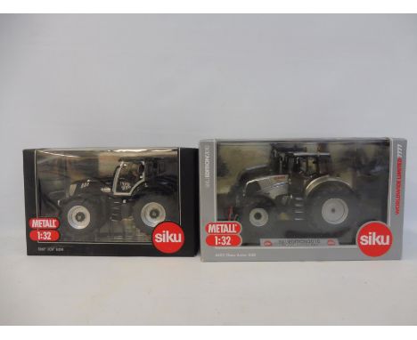A Siku 1/32 scale limited edition tractor JCB 8250 and one other. 