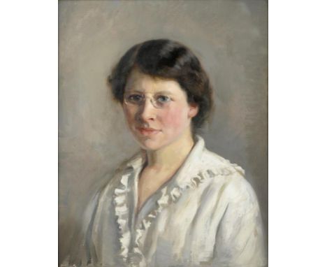 NOTTINGHAM SCHOOL, EARLY 20TH C PORTRAIT OF A LADY  bust length in a white dress wearing pince nez, oil on canvas, 54.5 x 44c