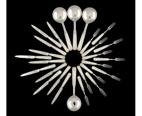 A SET OF TWELVE GEORGE V MOTHER OF PEARL HAFTED SILVER DESSERT KNIVES AND FORKS AND FOUR ROUND BOWL SERVING SPOONS EN SUITE i