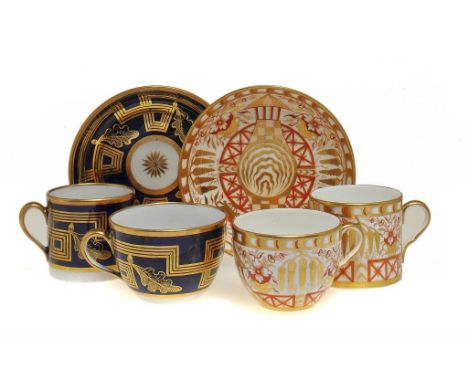 A NEW HALL COBALT GROUND TRIO, PATTERN 538, C1800 AND A SPODE TRIO, C1805-10  saucers 13.5cm diam  ++The six items in fine co