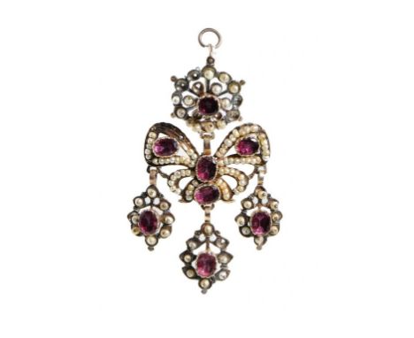 A FOILED GARNET, PEARL AND GOLD PENDANT, 19TH C fully articulated, in Carrington & Co scarlet morocco case ++Lacking a number