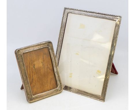 A George V rectangular silver plain easel back photo frame, hallmarked Birmingham, 1917, E. Mander & Son, approx. 24cm x 18.5